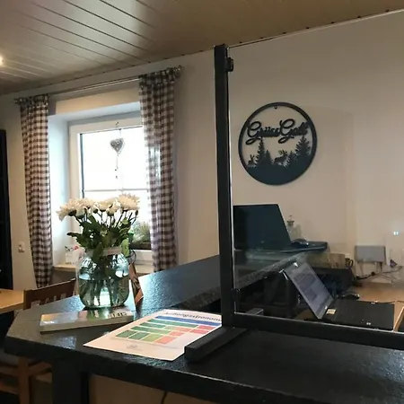 بيت ضيافة Zur Neuen Post Landgasthof Herzogsreut