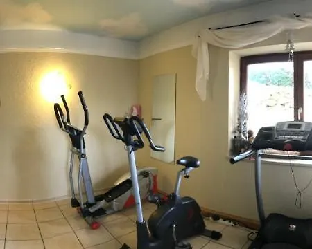 Zur Neuen Post Landgasthof بيت ضيافة Herzogsreut