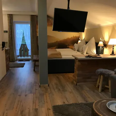 بيت ضيافة Zur Neuen Post Landgasthof 4*